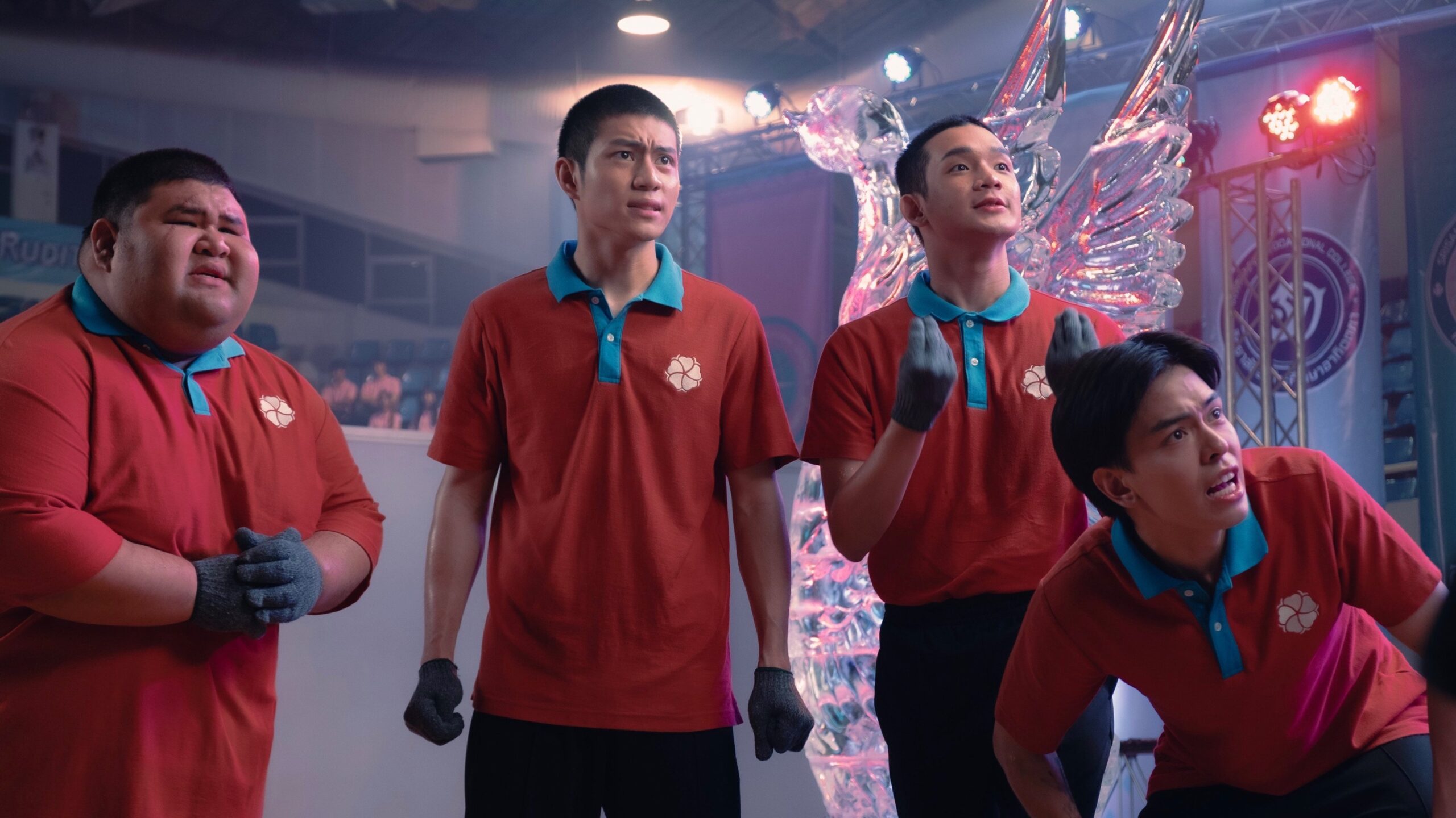 วิจารณ์ตรงประเด็น Frozen Hot Boys โลกที่แตกต่าง